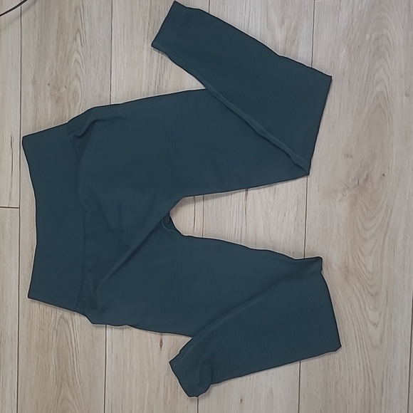Gymshark Vital Seamless Leggings -  Green  Size Large - Picture 6 of 6